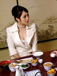 asiannudewife.com